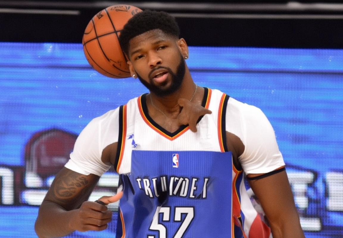 CBA精彩对决广东队与山东队在2015年11月27日的激烈比赛回顾(图1)